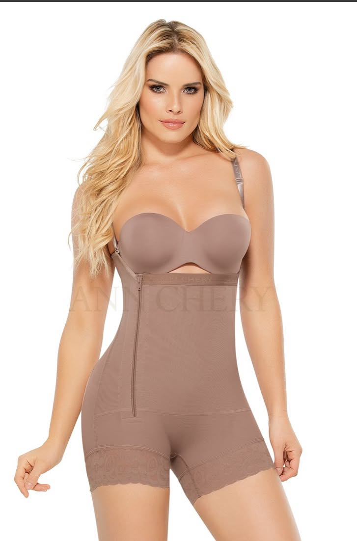 Cocoa Zip-Front Shorty